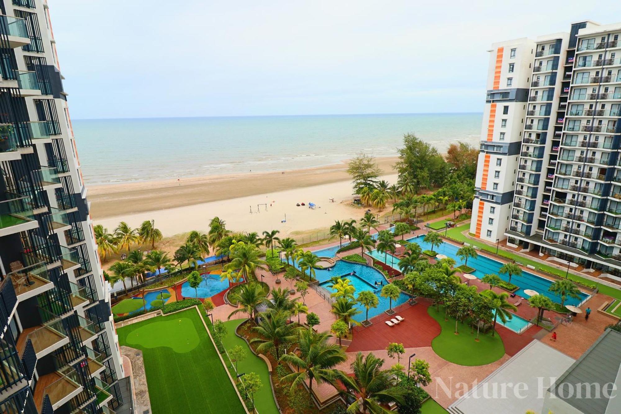 Timurbay Seafront Residences By Nature Home Куантан Экстерьер фото